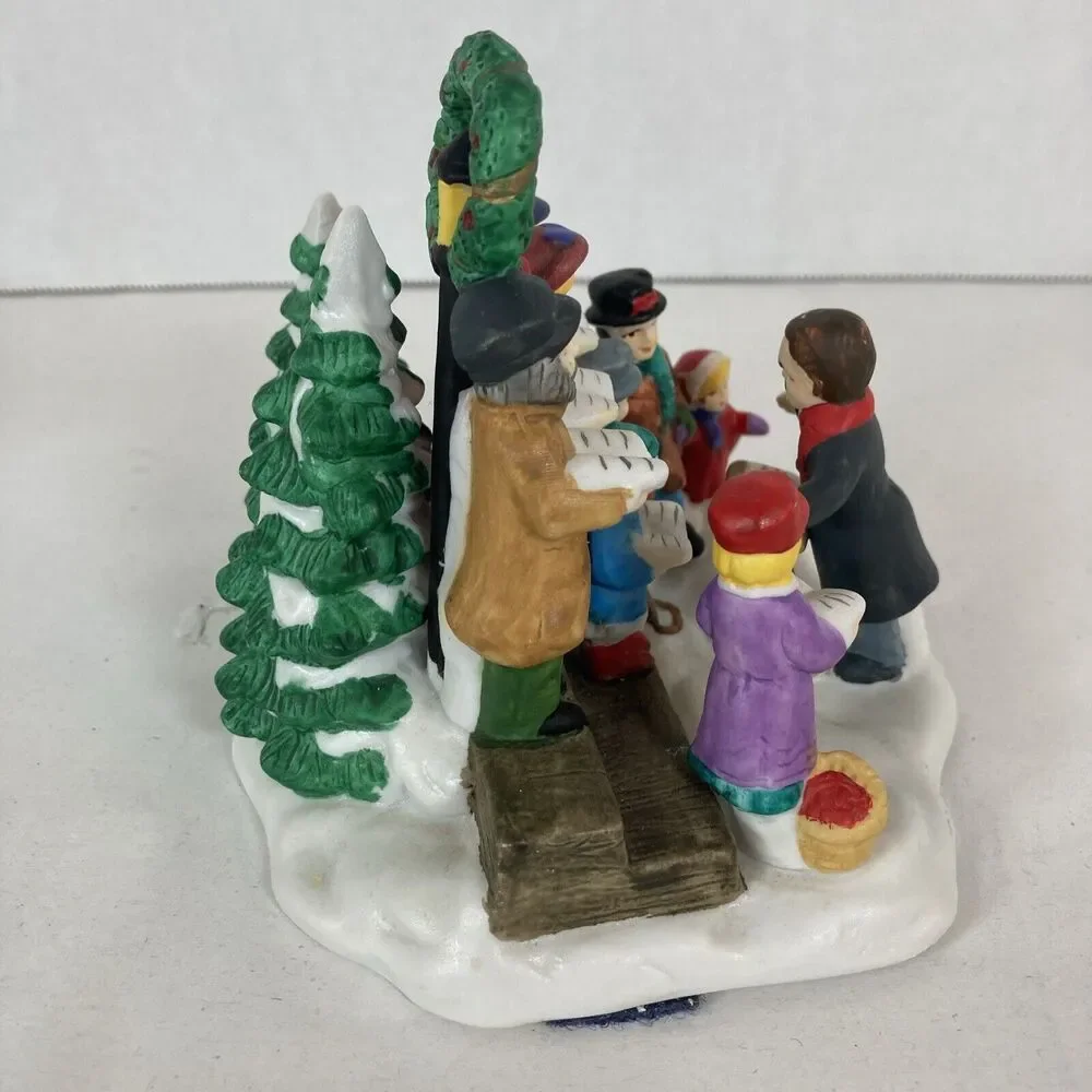 Dicken’s Collectables Caroling Group Hand Painted Porcelain Figurines Vtg 1997